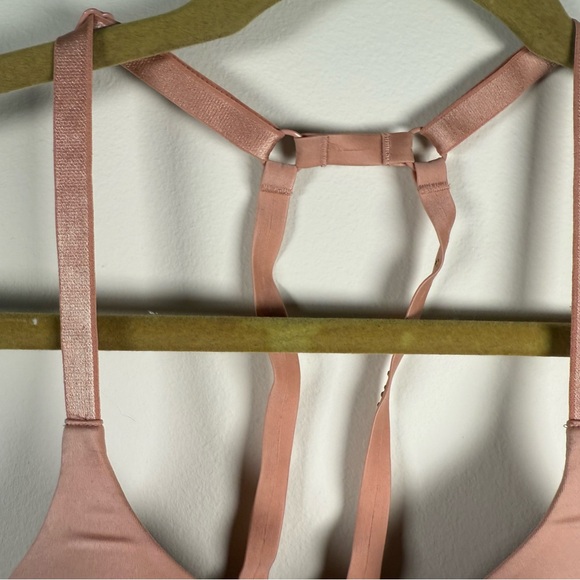 Victoria Secret Blush Pink Sexy Rhinestone Push Up Bra 36C - Picture 5 of 9